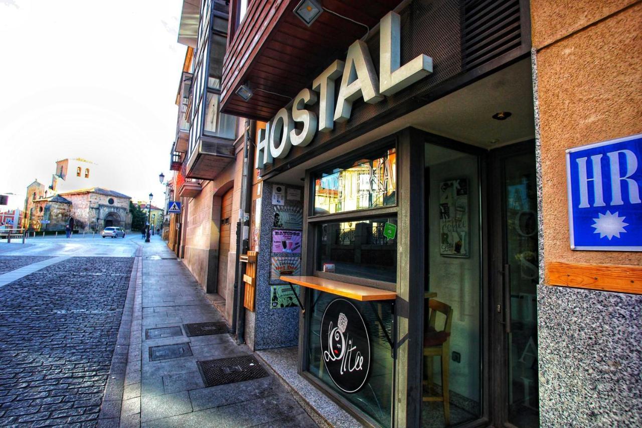 Hostal Caballeros Soria Exteriér fotografie