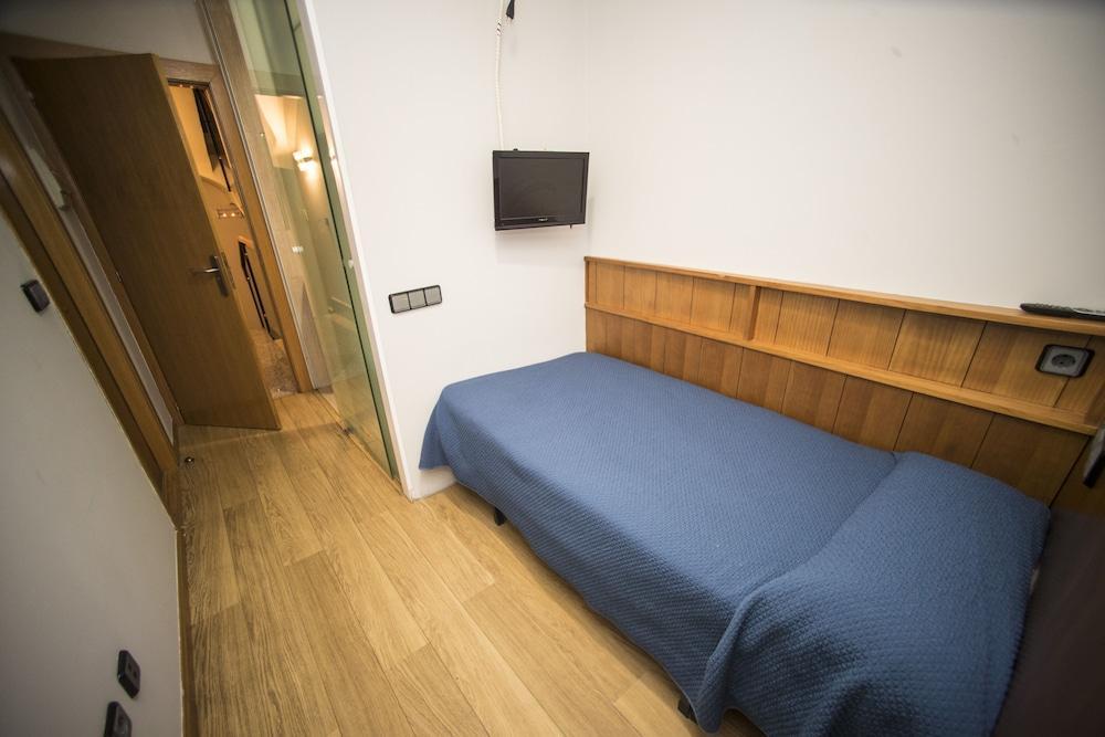 Hostal Caballeros Soria Exteriér fotografie